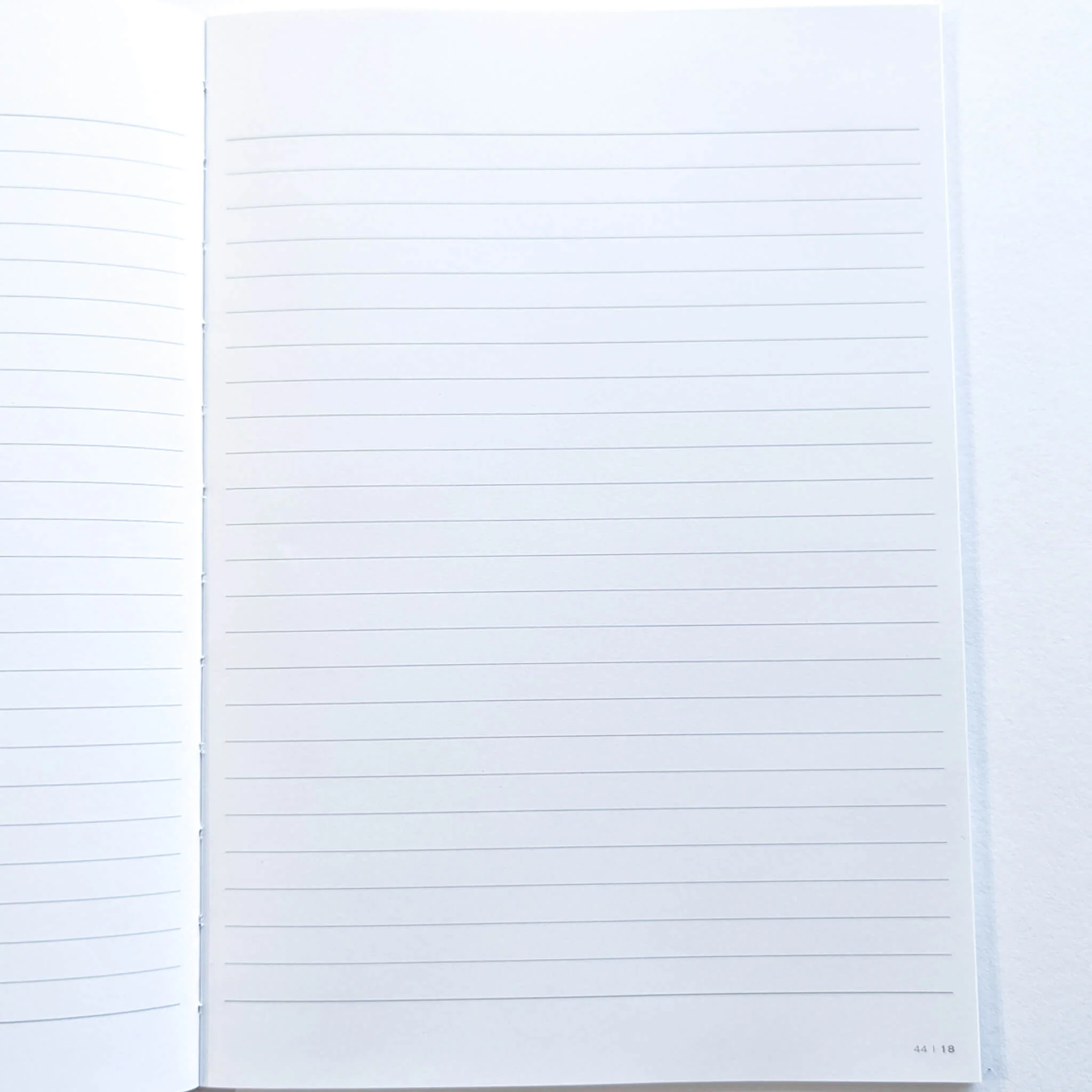 Apica Premium CD A5 Notebook One Lined - Image 6