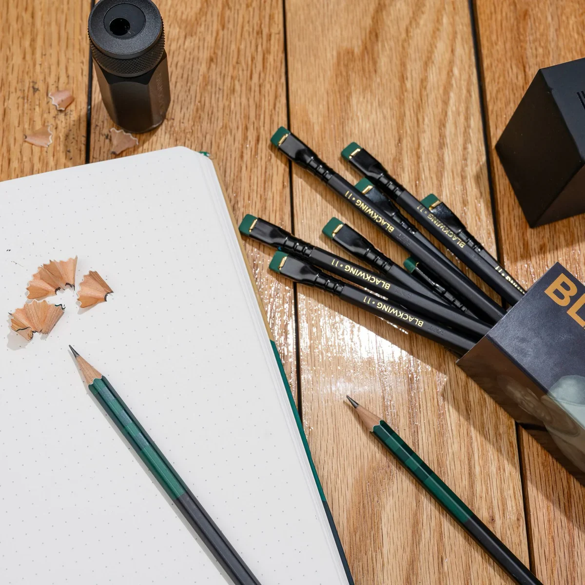 Blackwing Volume 11 Limited Edition Box of 12 Pencils - Image 7