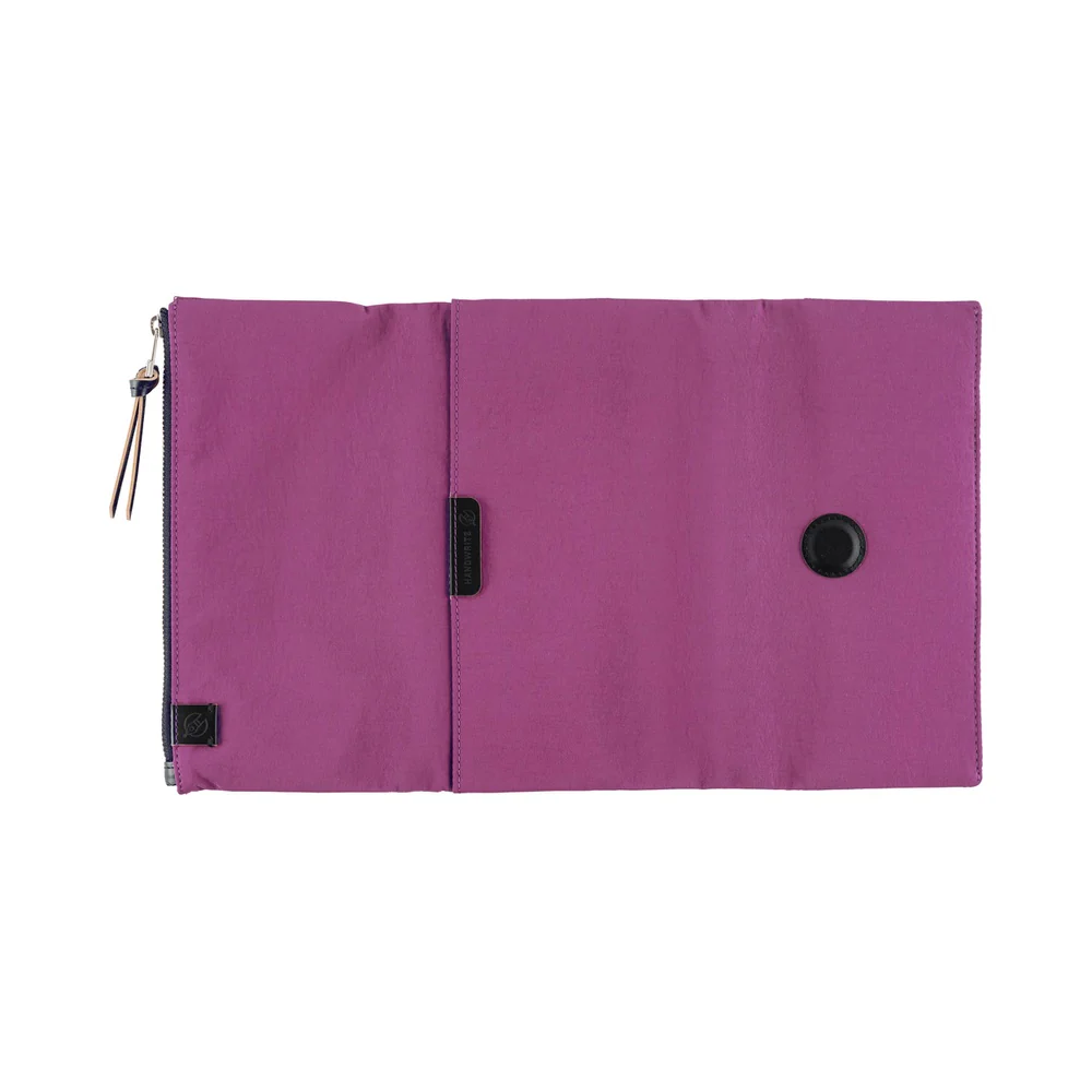 Hobonichi Techo Weeks Cover - Tragen: Purple - Image 4