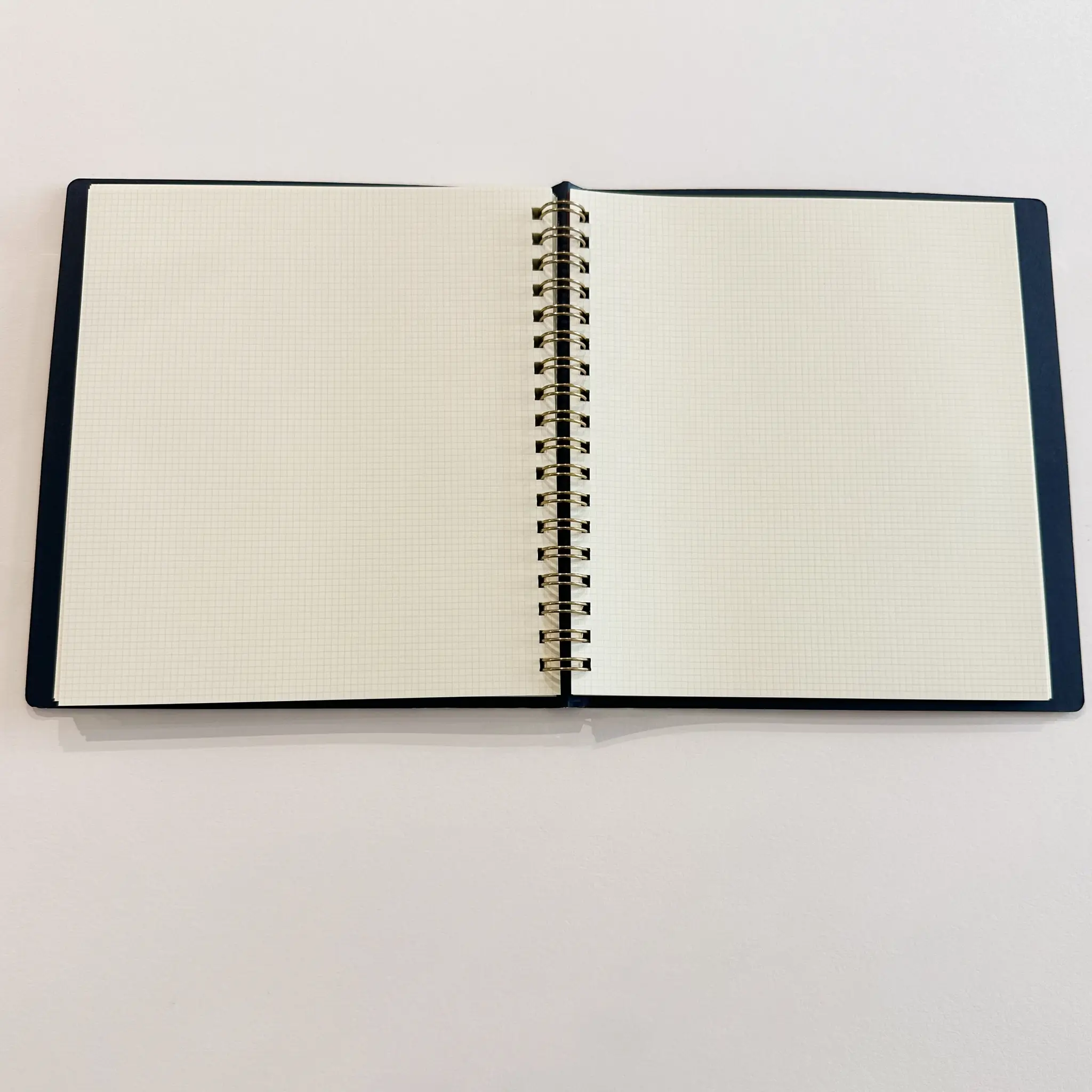 Kleid String Tie Square Notebook  Camel - Image 4