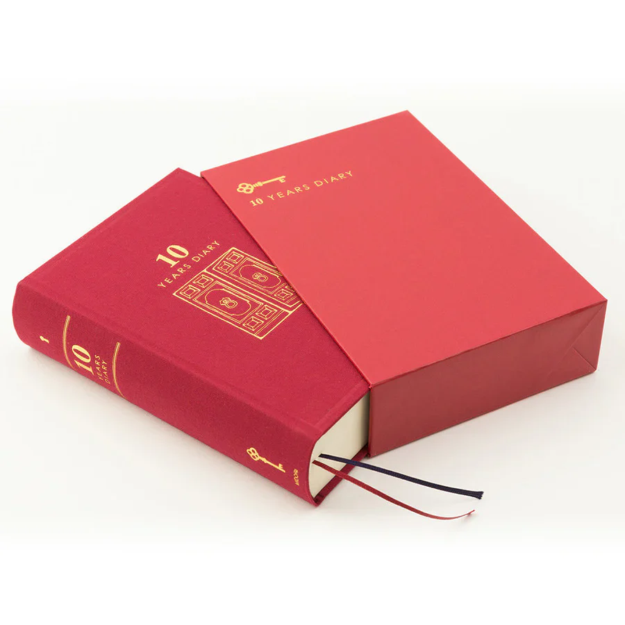 Midori 10 Year Diary Red - Image 9