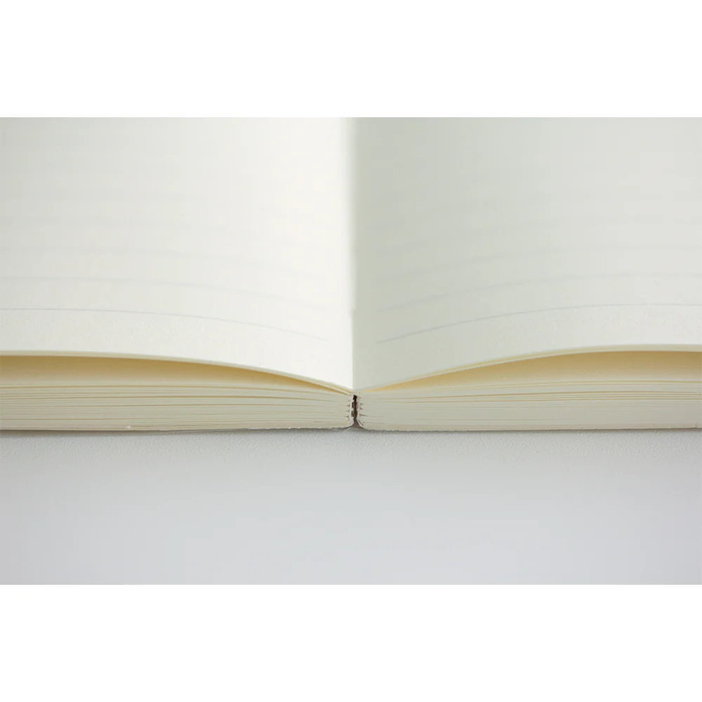 Midori MD B6 Slim Lined Notebook - Image 6