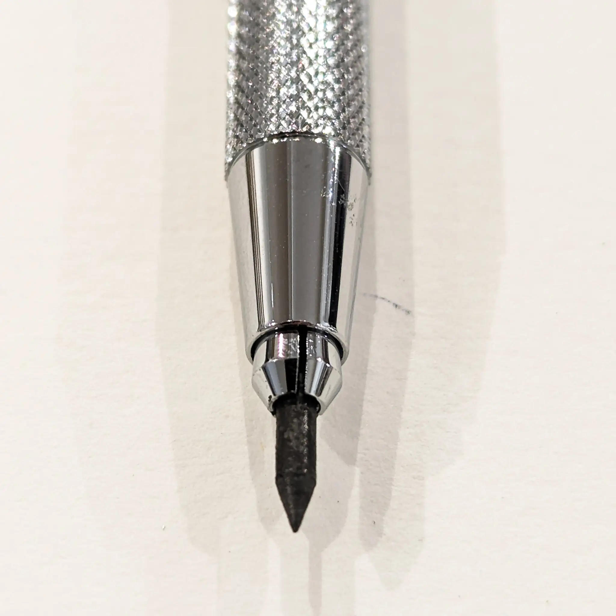 Mitsubishi Uni 2mm Clutch Pencil 2B - Image 2