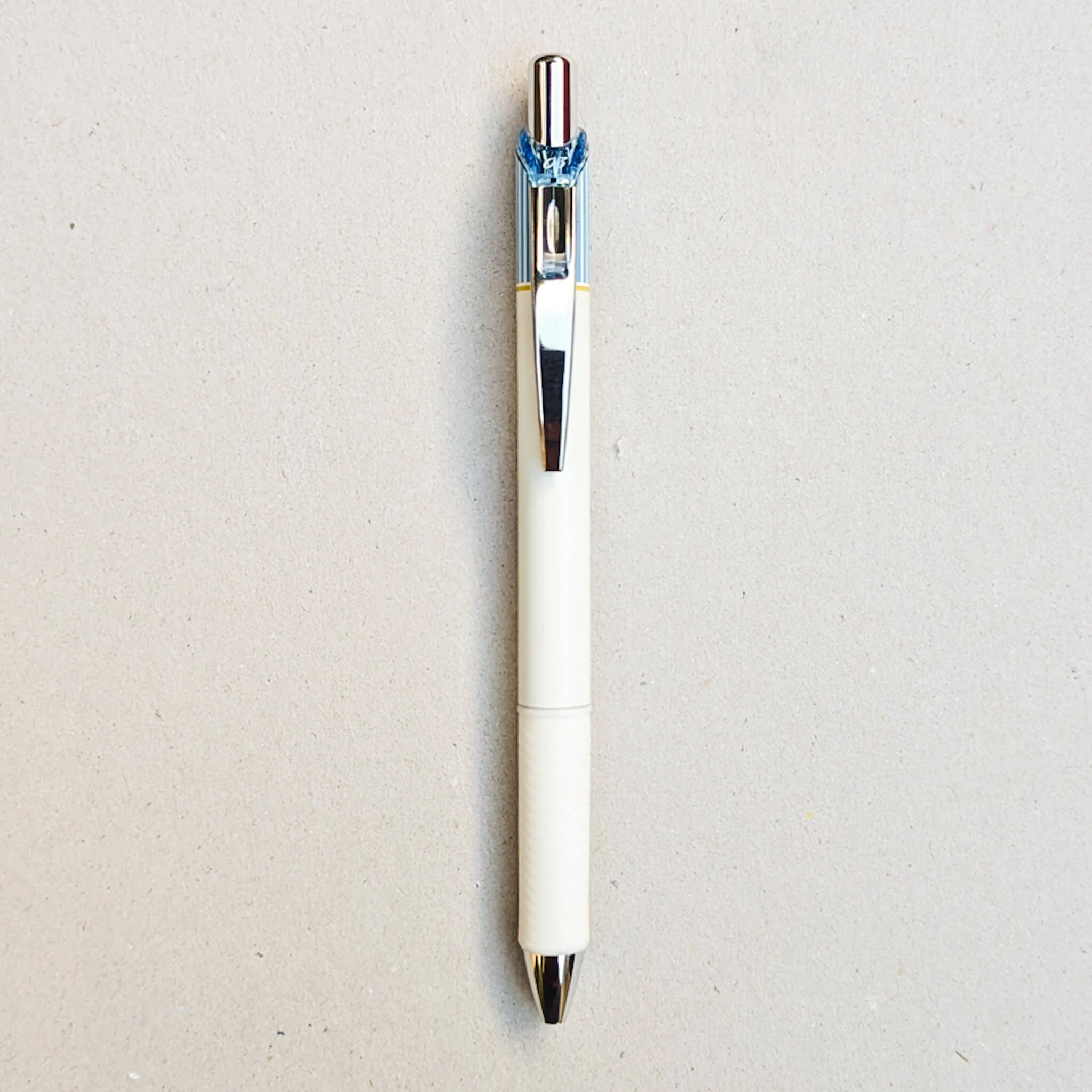 Pentel Energel Clena 0.3mm Gel Pen - Image 5