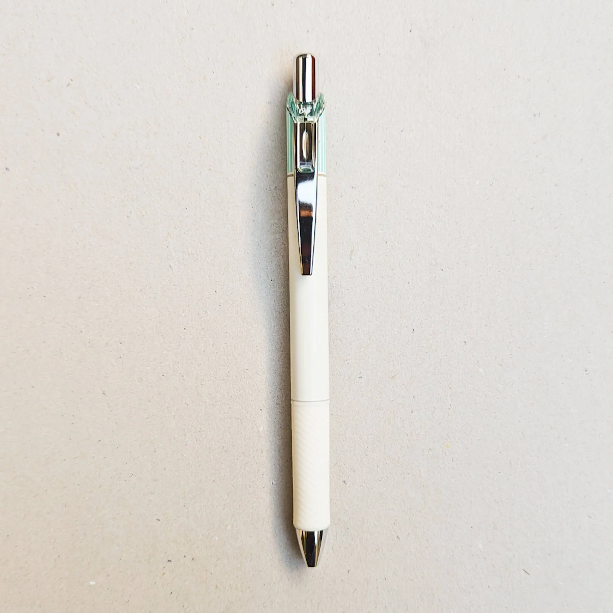 Pentel Energel Clena 0.3mm Gel Pen - Image 7