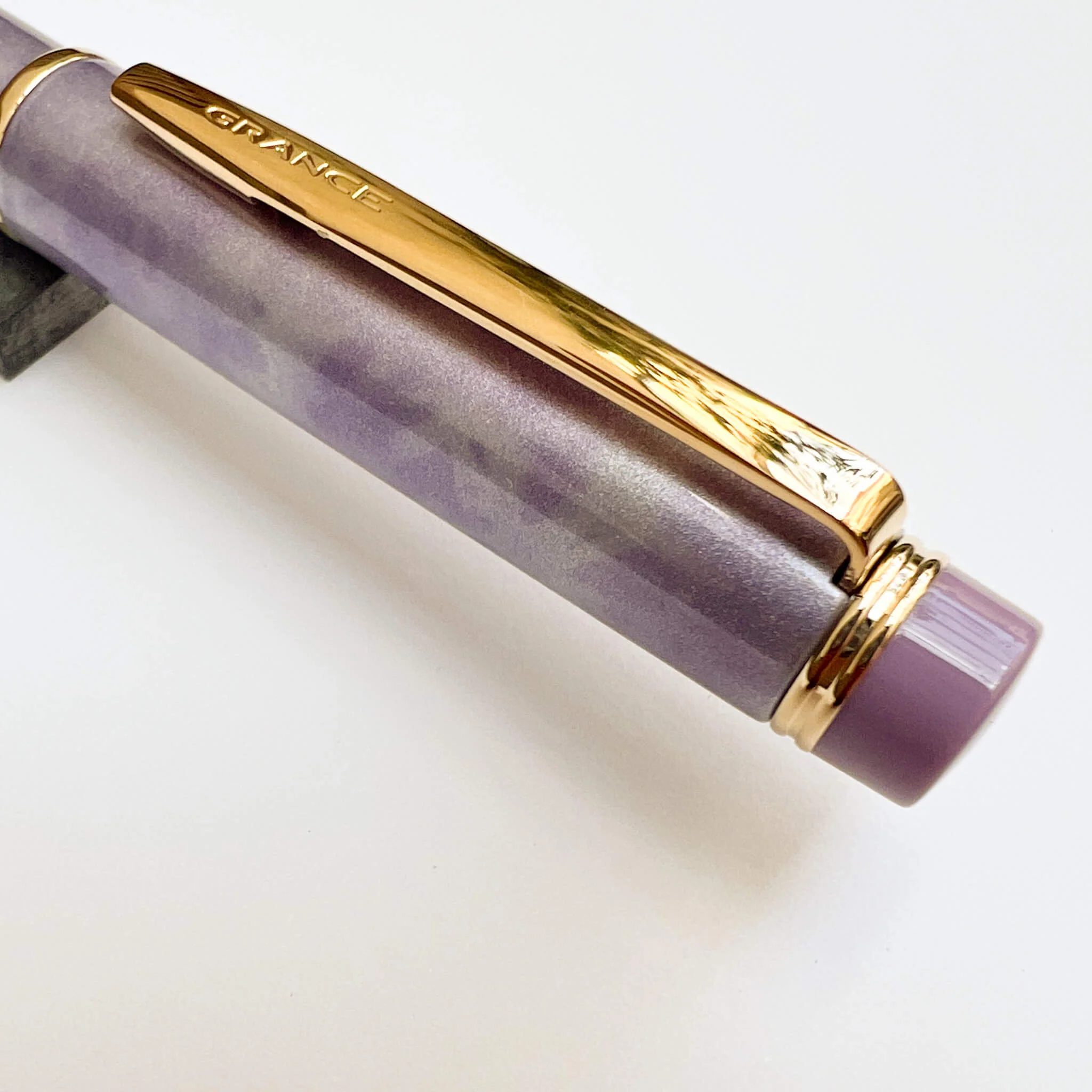 Pilot Grance Fountain Pen 14k gold nib - Marble Violet - Image 3