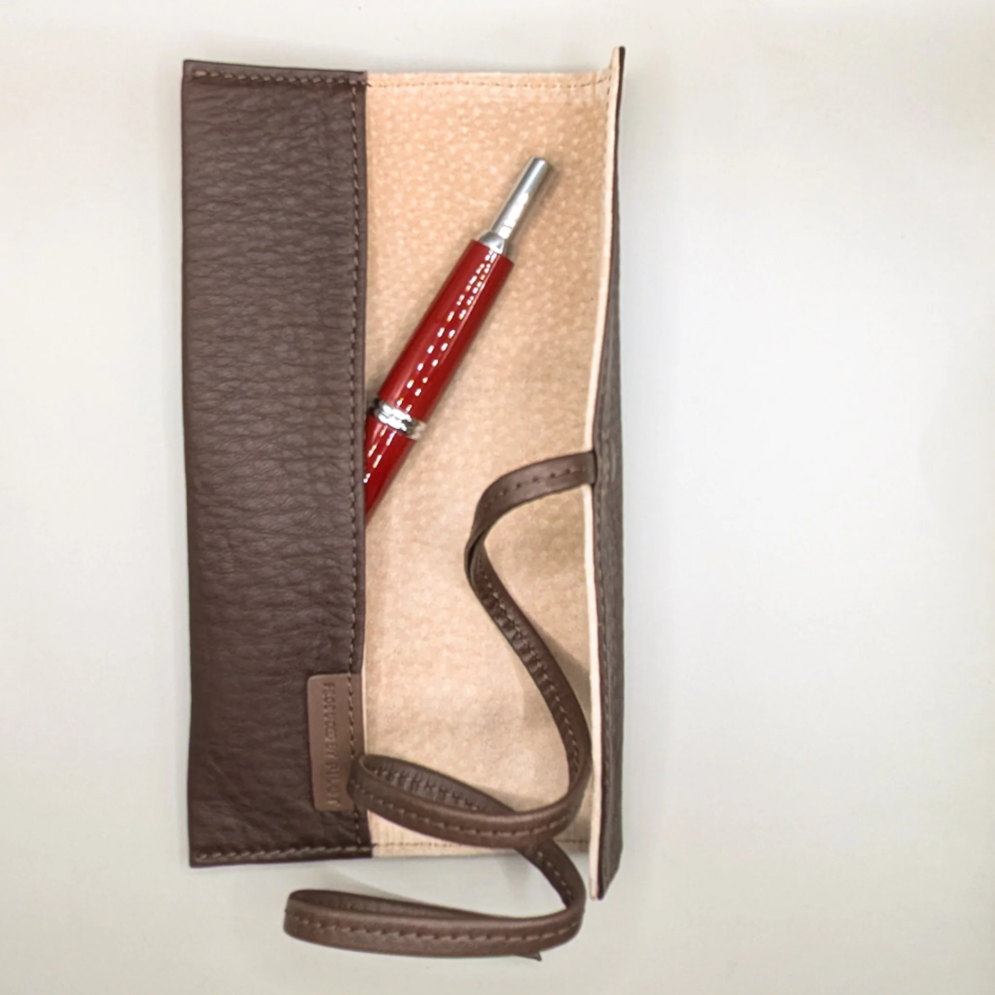 Pilot Pensemble Roll Pen Case for 1 Pen Dark Brown, - Image 6