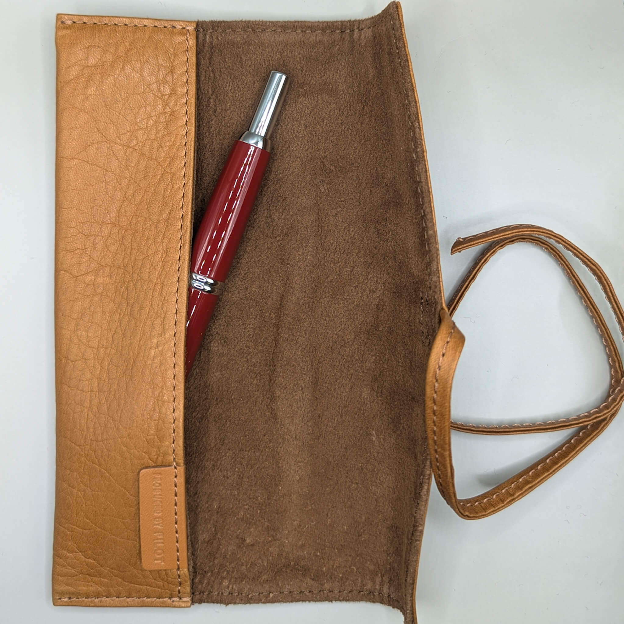 Pilot Pensemble Roll Pen Case for 1 Pen Light Brown - Image 2