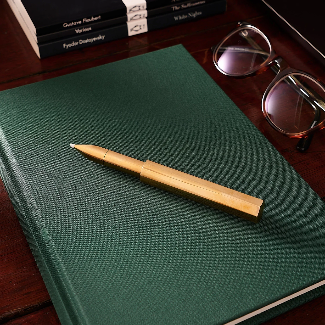 Tom's Studio The Brass Wren Refillable Writing Pen - Image 11