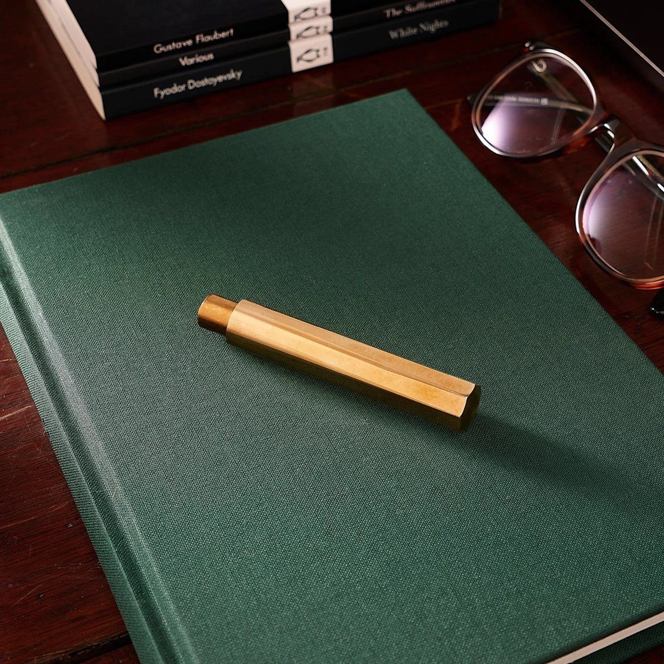 Tom's Studio The Brass Wren Refillable Writing Pen - Image 9