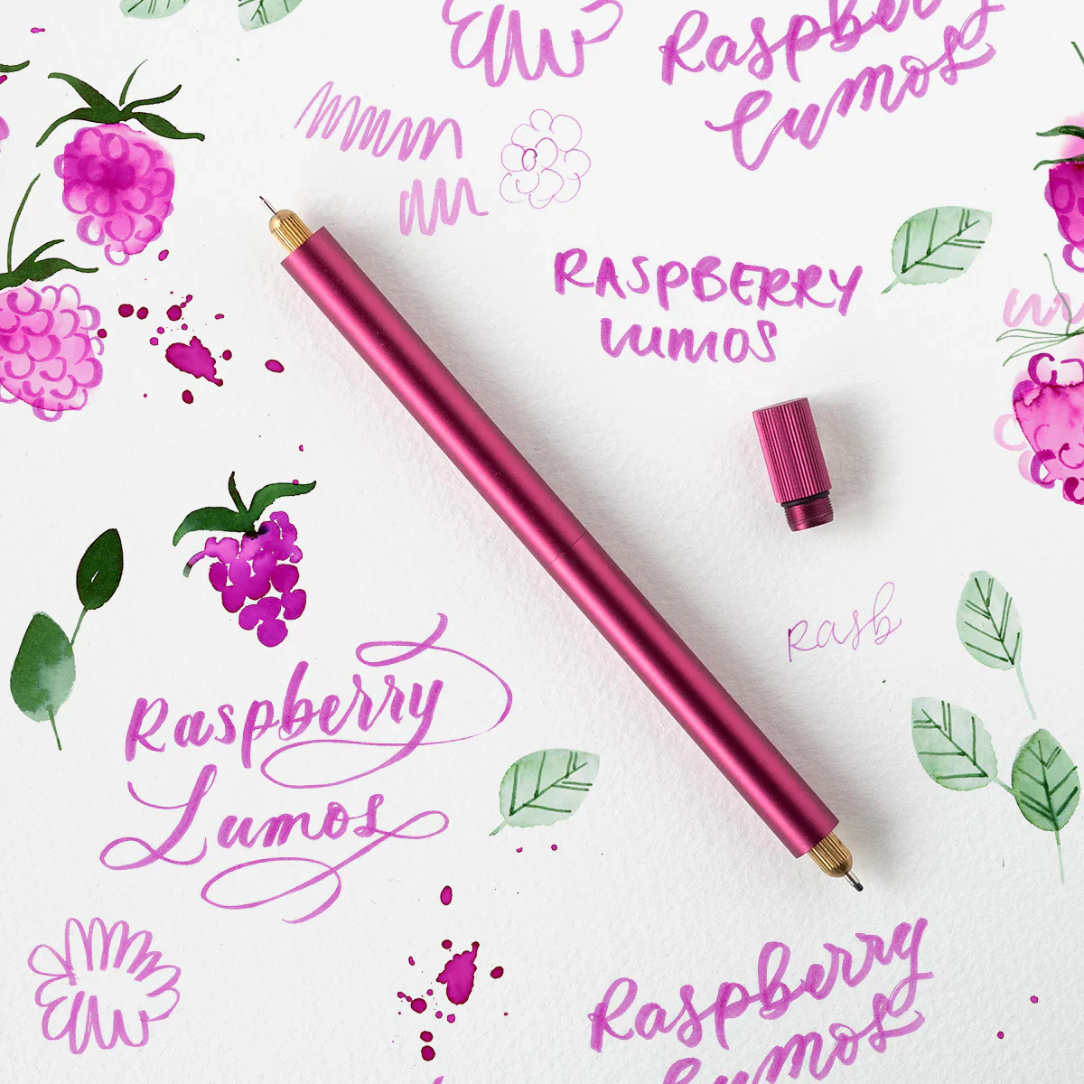 Tom's Studio The Lumos Pro Duo Tip Refillable Multi-Tip Pen - Image 3