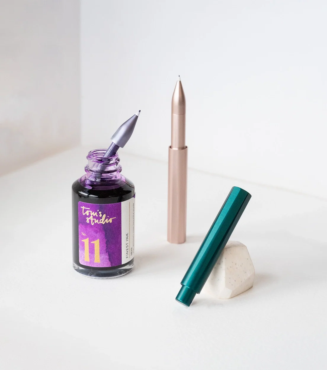 Tom's Studio The Wren Refillable Writing Pen - Image 16