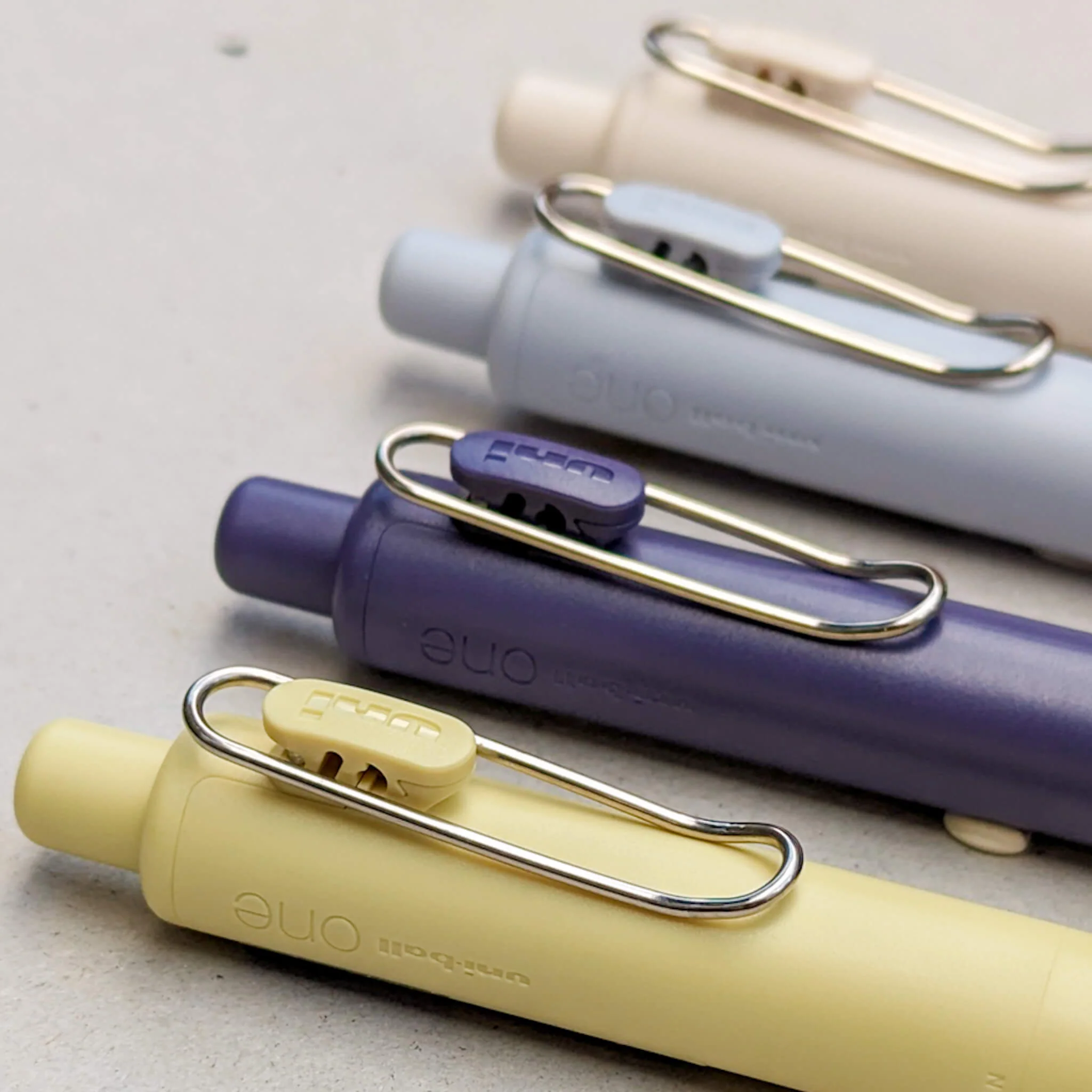 Uniball One P 0.5 mm Gel Ballpoint Pen - Image 3