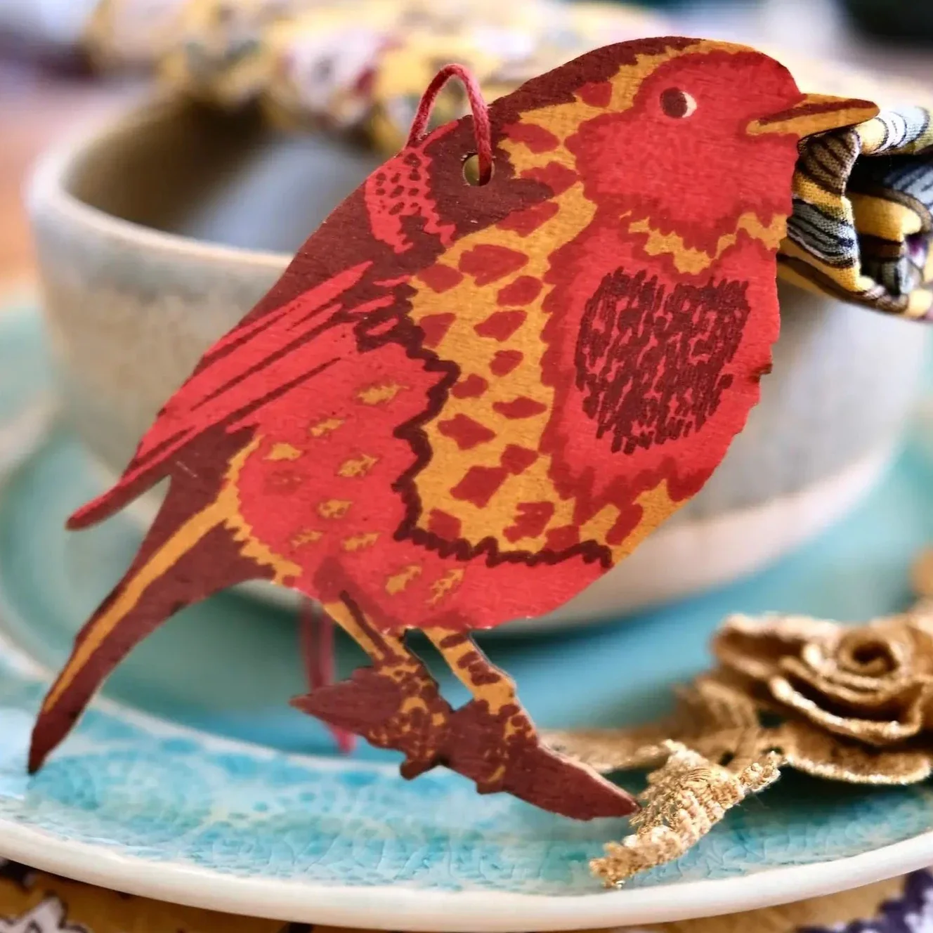 East End Press Wooden Robin Decoration - Image 3