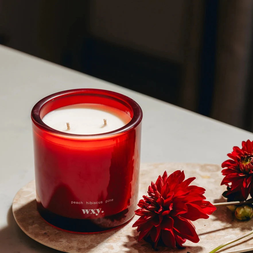 Wxy Roam Peach Hibiscus Pine 12.5oz Candle - Image 3